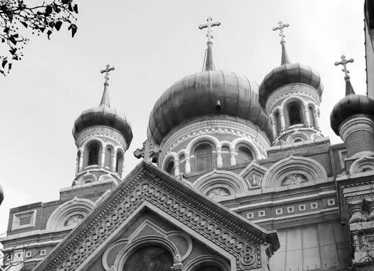 10 курьезных случаев, когда российские звезды пели под фонограмму