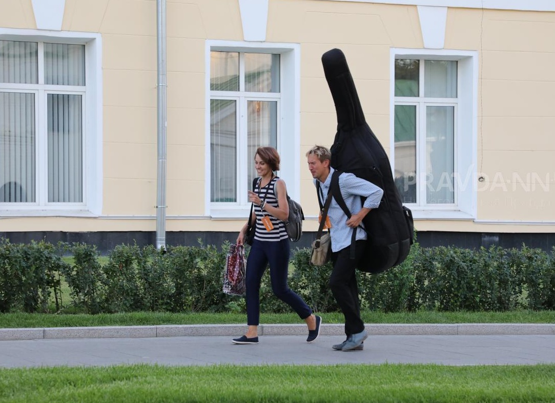 Выступления уличных артистов в Нижнем Новгороде хотят регламентировать с помощью QR-кодов