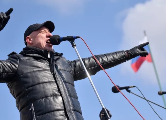 Что думают депутаты и артисты о предложении Майданова запретить иноагентам выступления в России